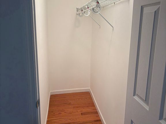 5th image of 426 E 73rd St #1RR