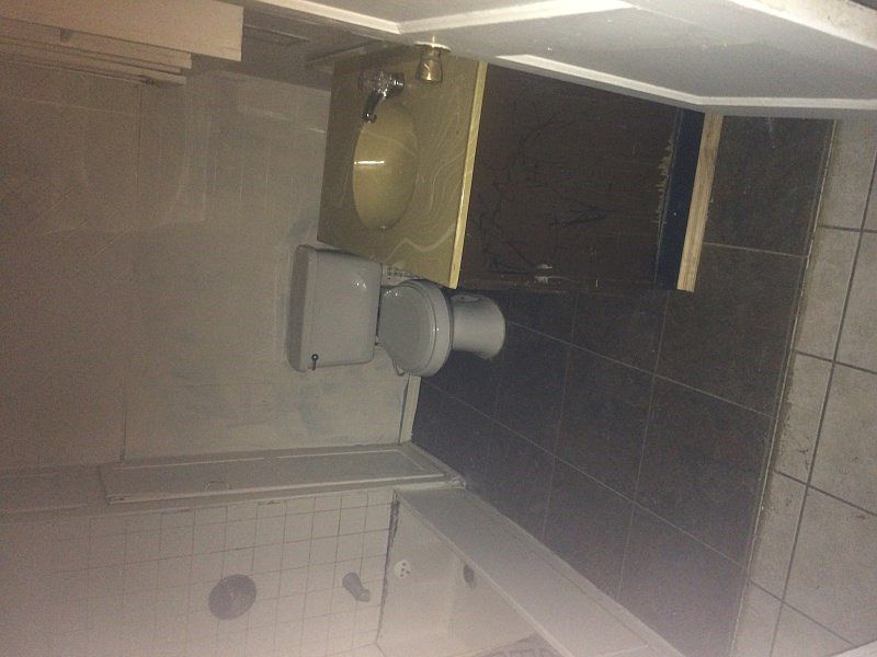 2nd image of 2110 Ford St
