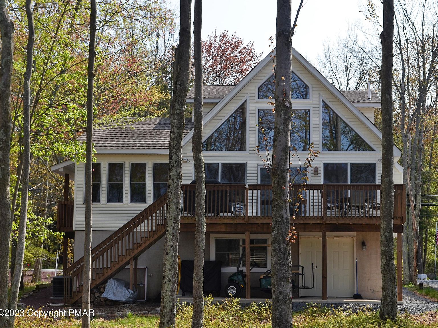 320 N Arrow Dr, Pocono Lake, PA 18347 Zillow