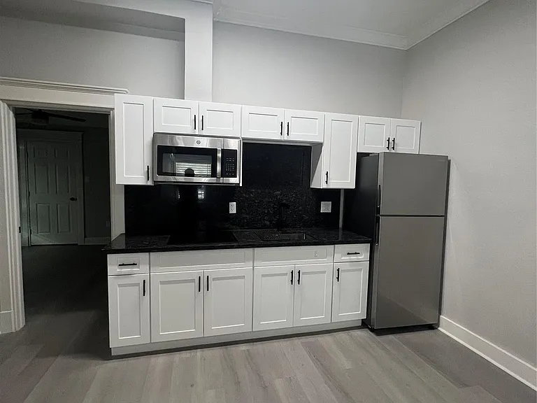 220 Redan St #A — Photo 5