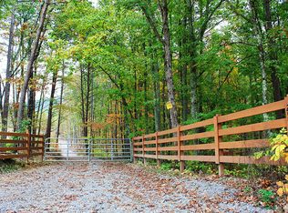 2570 Bishop Hollow Rd, Maryville, TN 37803