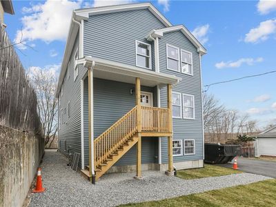 284 High St, Woonsocket, RI, 02895