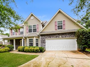 3174 Watson Meadow Ln, Loganville, GA 30052