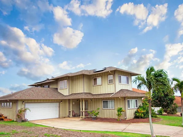 159 Moolu Cir, Wailuku, HI 96793