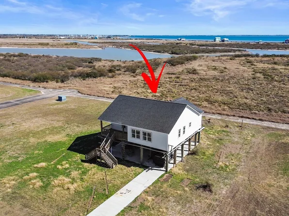 3219 Camp Hulen Dr, Palacios, TX 77465