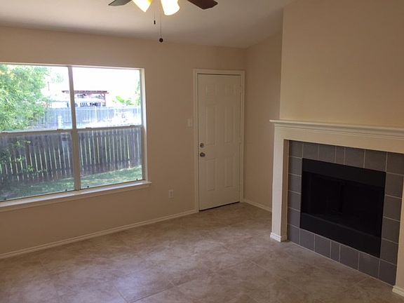 5th image of 1224 Hughmont Dr