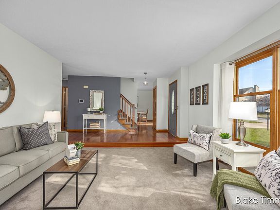 5th image of 5565 Stowehill Dr SE