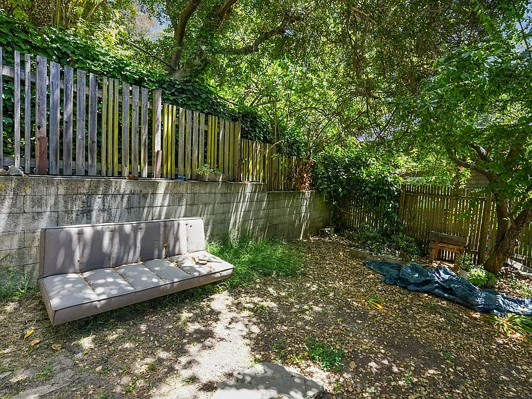 2704 Virginia St 1/2-4 — Photo 14