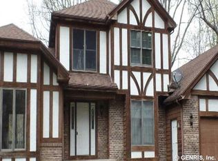 87 Tuliptree Ln, Rochester, NY 14617