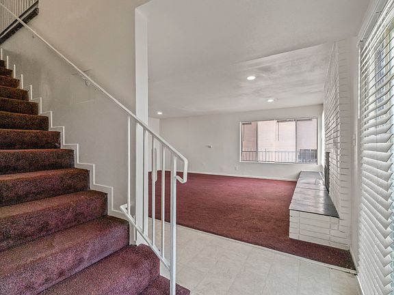 5th image of 1451 W 105th St #4