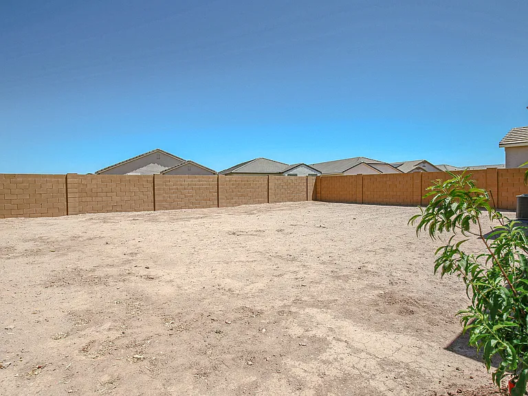 40120 W Venture Rd — Photo 30