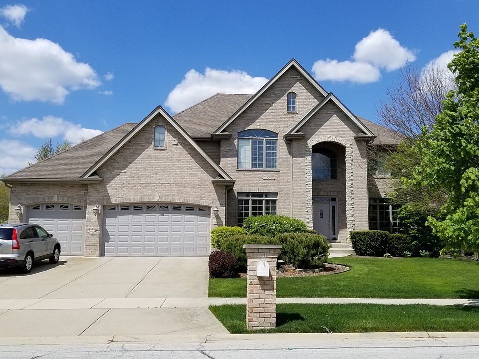 1st image of 10900 Caribou Ln