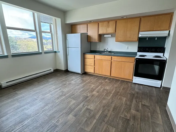 110 E Chestnut St Suite 403, Bellingham, WA 98225