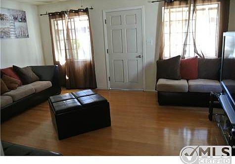 2nd image of 1917 Orange St
