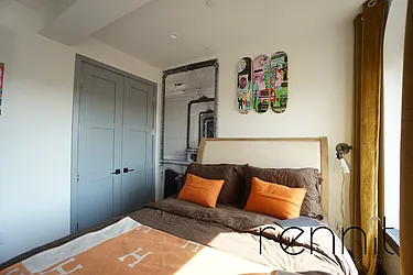 Rented by Rennit Inc.