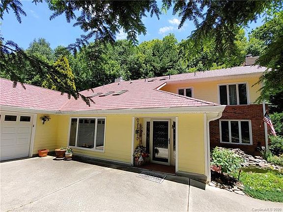 2nd image of 45 Sanctuary Dr