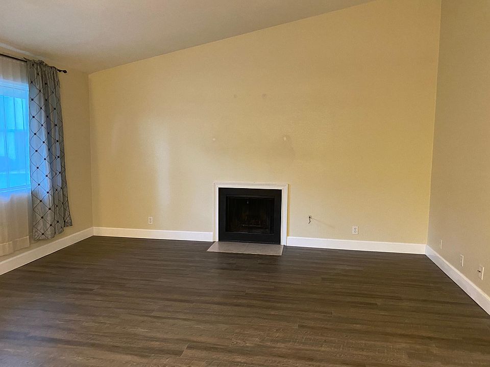 1st image of 1965 Coulston St APT 27
