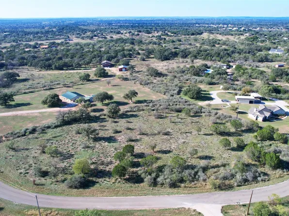 6 Lehne Loop #6, Buchanan Dam, TX 78609