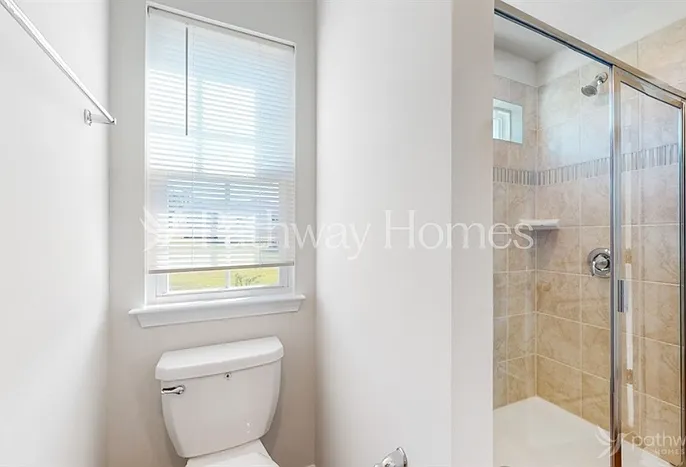 335 Kennerly Center Dr — Photo 11