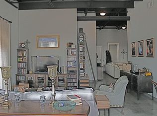 218 Village Sq APT 300, Pleasant View, TN 37146