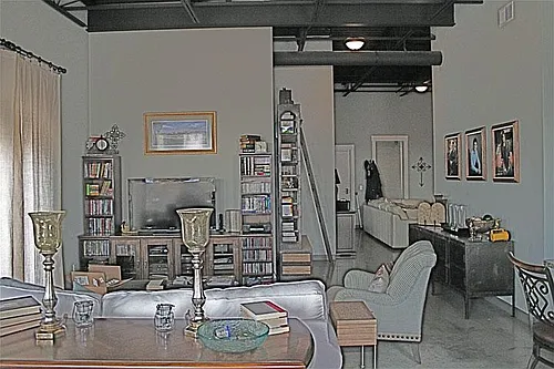 218 Village Sq #300 Photo 1
