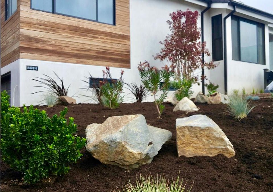 1st image of 320 Camino De Las Colinas