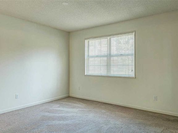 5th image of 8912 N Swan Cir