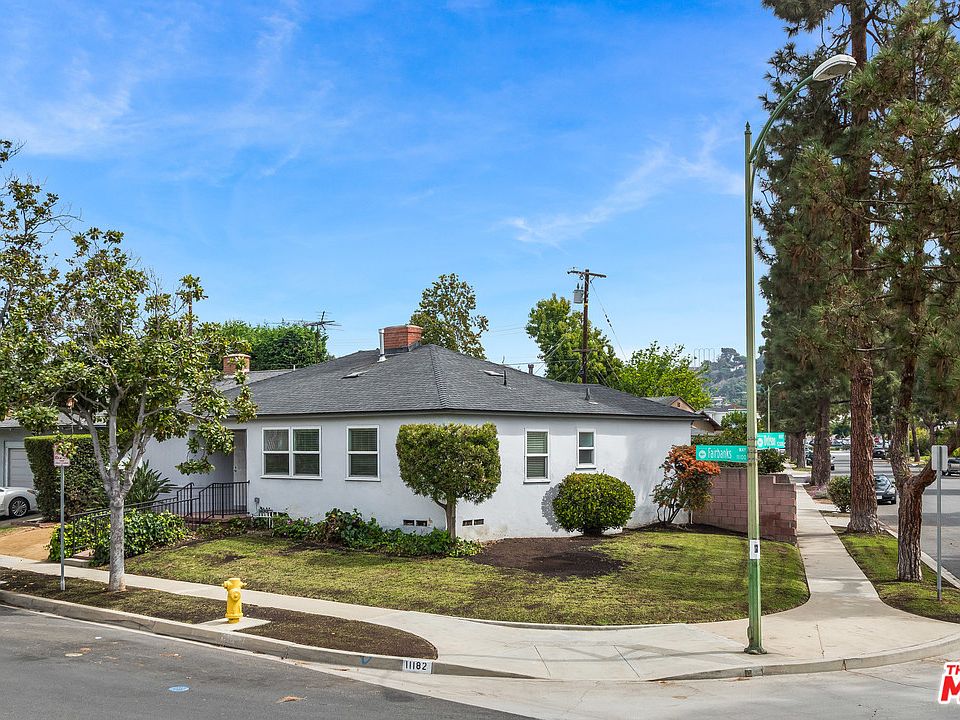 1st image of 11182 Fairbanks Way