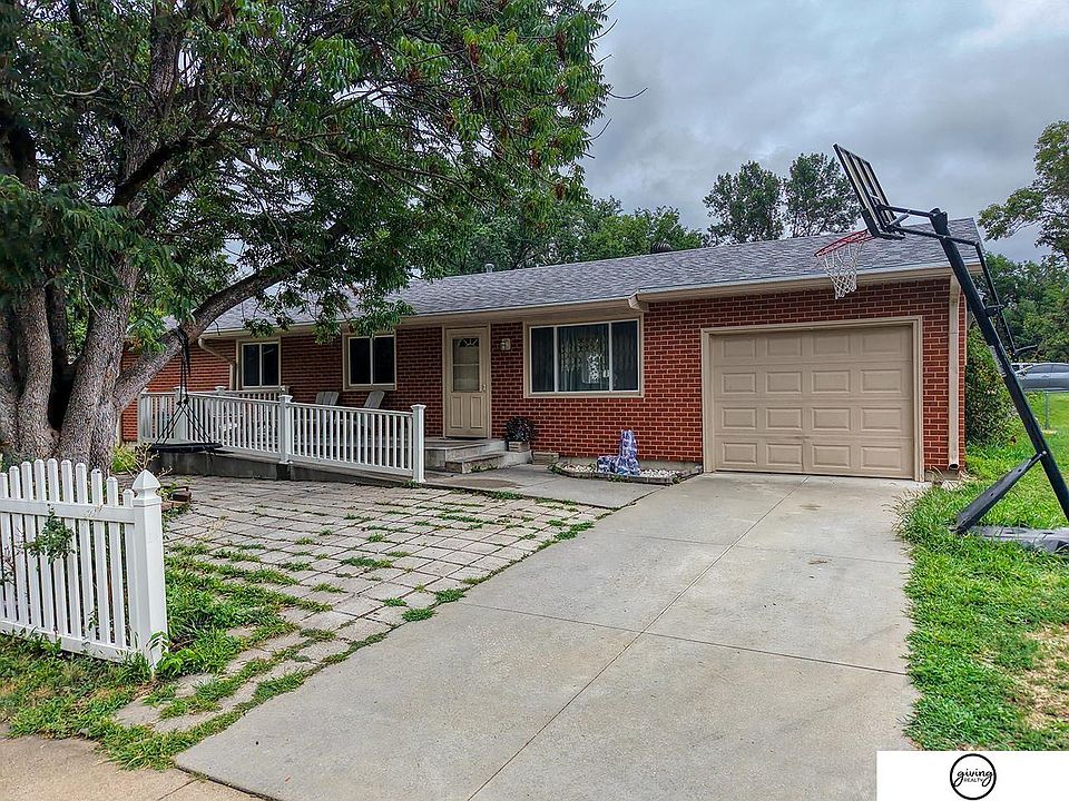 1st image of 5140 Grassridge Rd