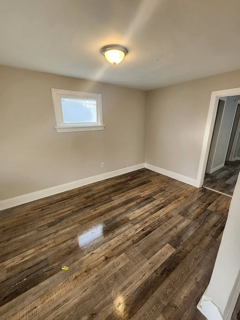 Beautiful 3-Bedroom Home for Rent Perfect for Families! — Photo 3