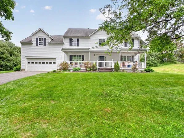 5 Red Tail Court, Pawling, NY 12564