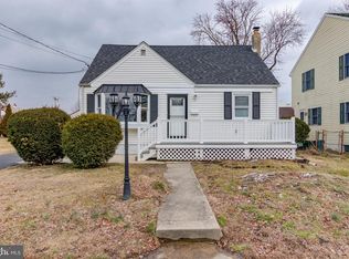 204 Swarthmore Ave, Folsom, PA 19033