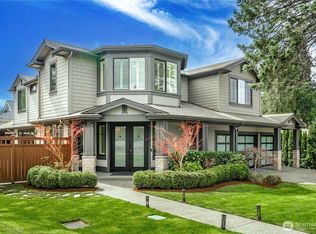 10933 NE 60th Street, Kirkland, WA