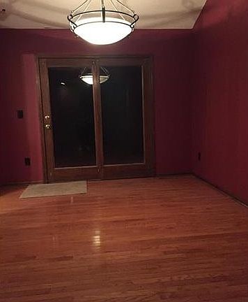 4th image of 506 S Mulberry St