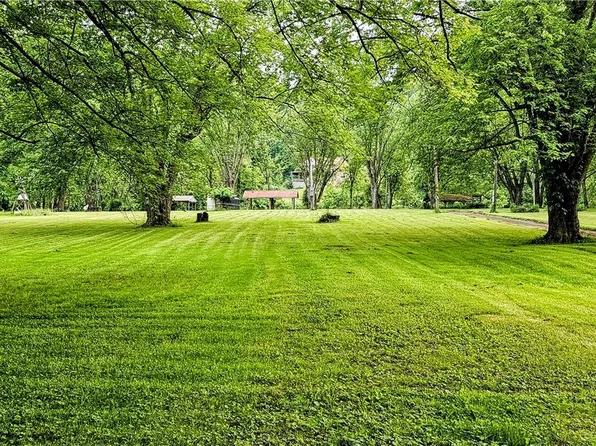 6059 Frost Rd, Coolville, OH 45723