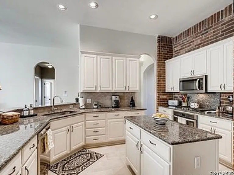 8627 Magdalena Run — Photo 5