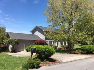 185 Yorkshire Dr, Harrogate, TN 37752