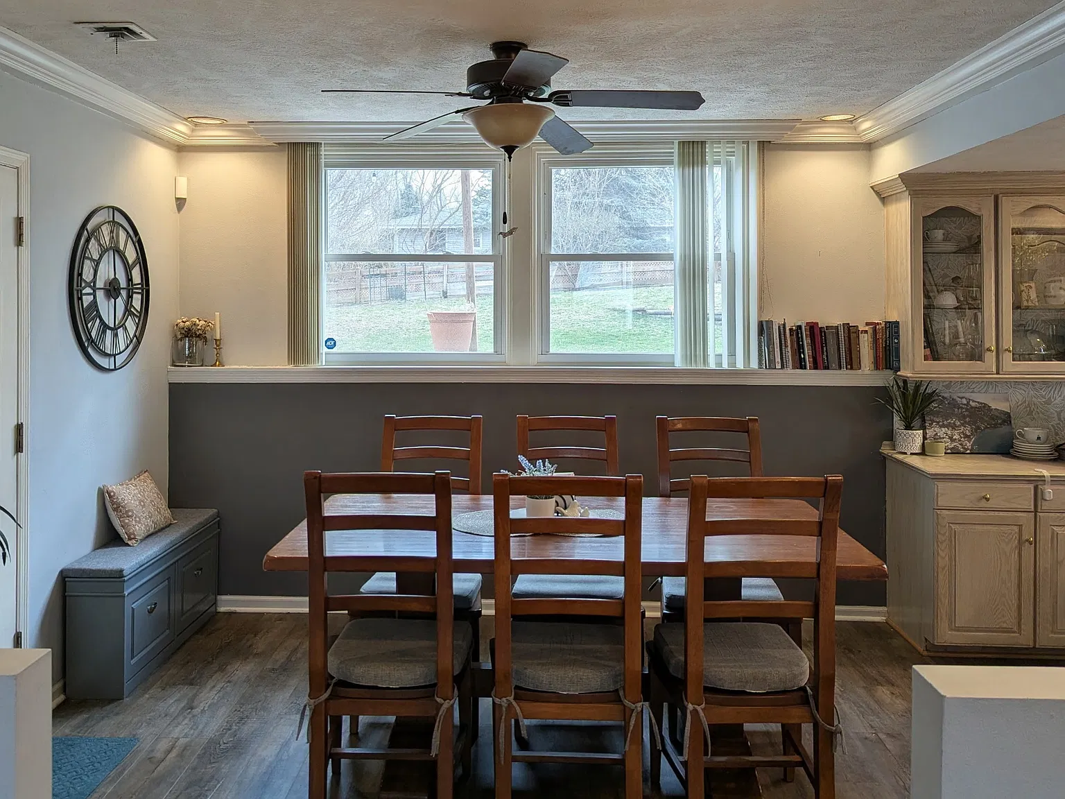 3 bed, 1.5 bath, 1600 sqft, $2,200 — Photo 3