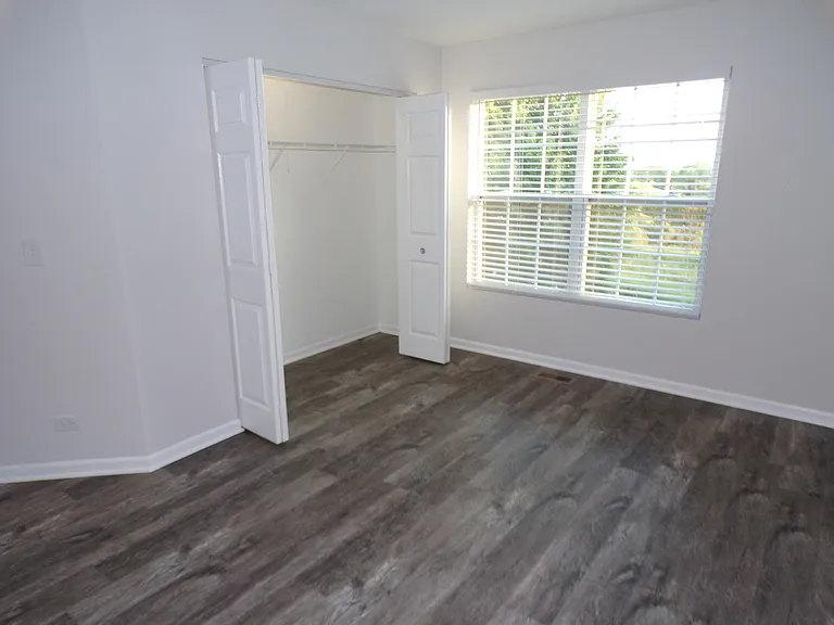 1645 W Turtle Creek Ln — Photo 18