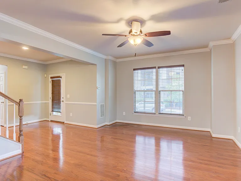 20846 Ashburn Heights Dr — Photo 12