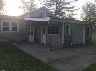 11630 Ebeling Rd, Romeo, MI 48065