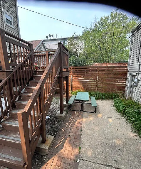 1650 W Barry Ave #1F — Photo 12