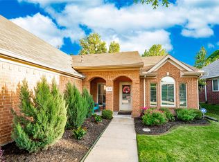 1813 Honey Mesquite Ln, Flower Mound, TX 75028
