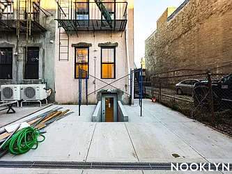 81 Beadel Street, #1D