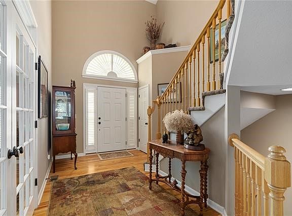 3rd image of 14019 Parkhill St