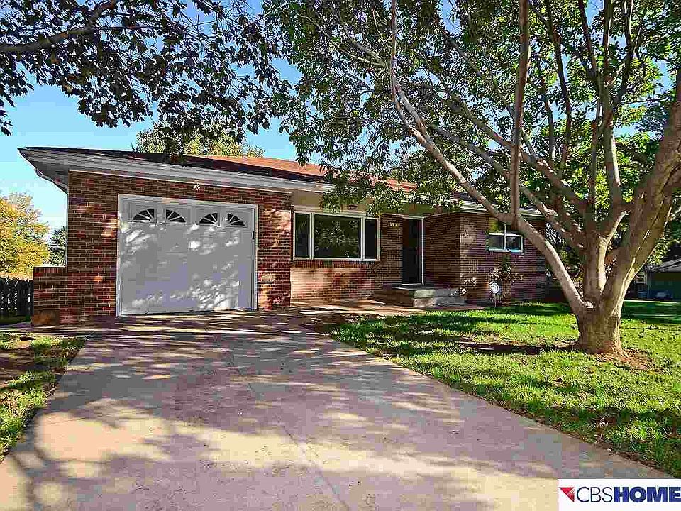 1st image of 4708 Emiline St