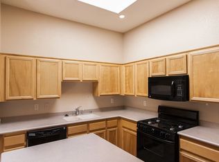 115 Twin Towers Ave, Las Vegas, NV 89123