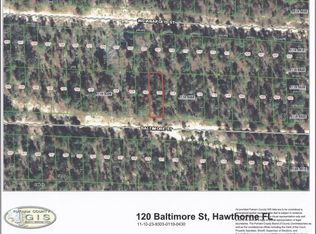 120 Baltimore St, Hawthorne, FL 32640
