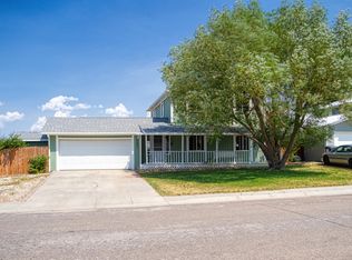 6807 Andre Ct, Gillette, WY 82718