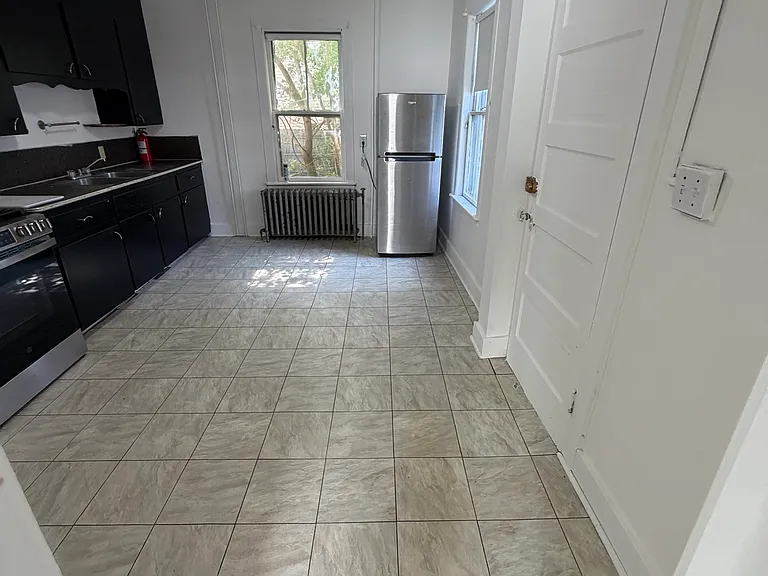 89 W Seneca St #3 — Photo 6